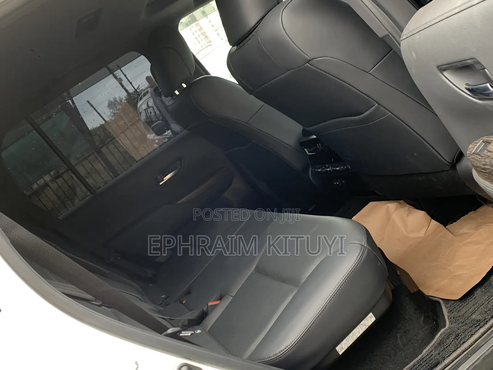 Toyota Land Cruiser 2022 White
