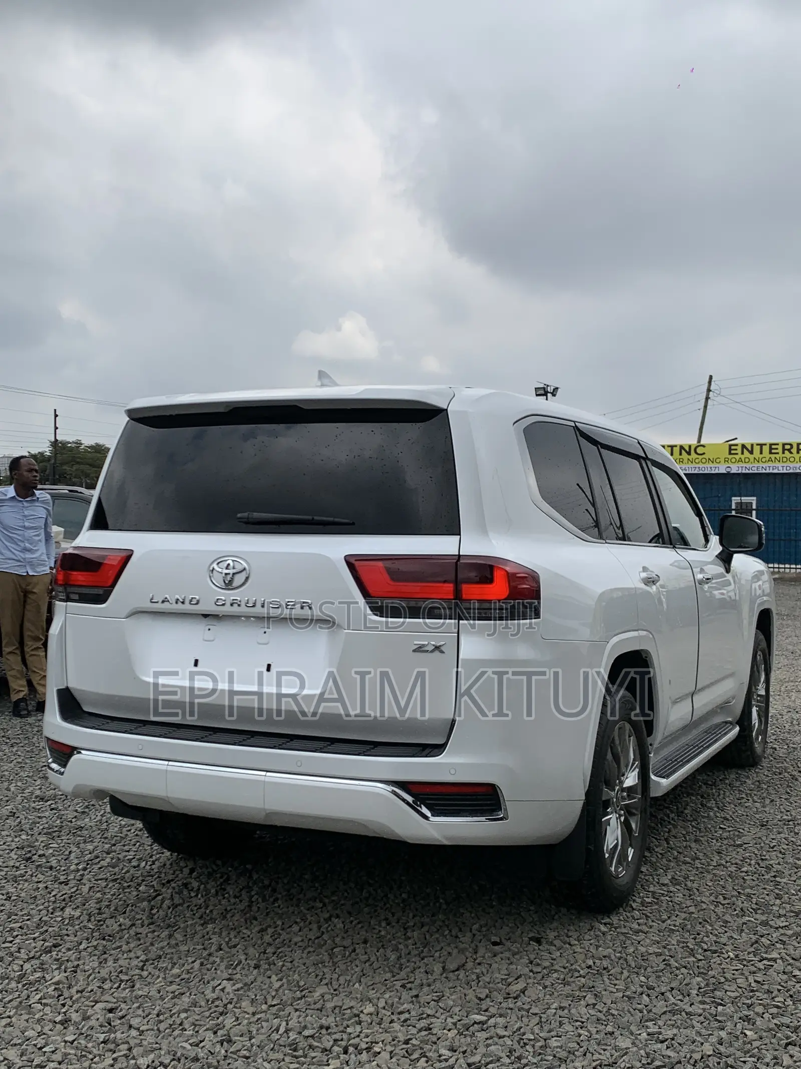 Toyota Land Cruiser 2022 White