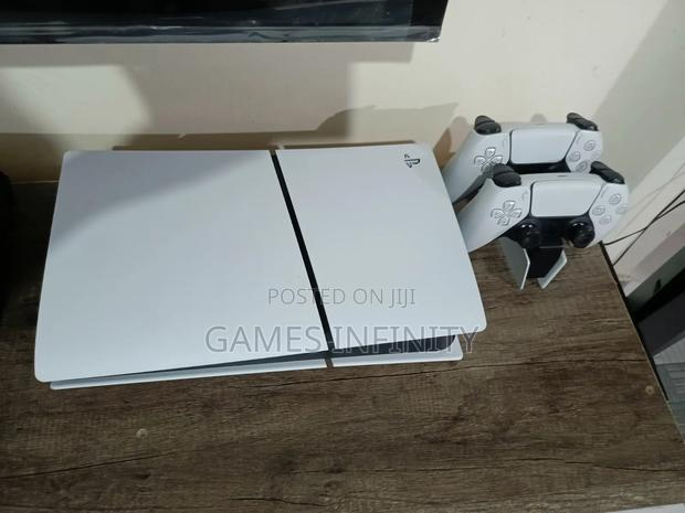 Ps5 Slim 1tb - thumbnail 3