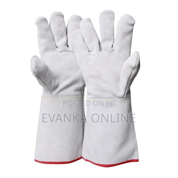 Cow Hide Leather Gloves - Fire Resistant - thumbnail 2