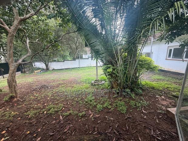 5bdrm Maisonette in Lavington, Valley Arcade for rent - thumbnail 2