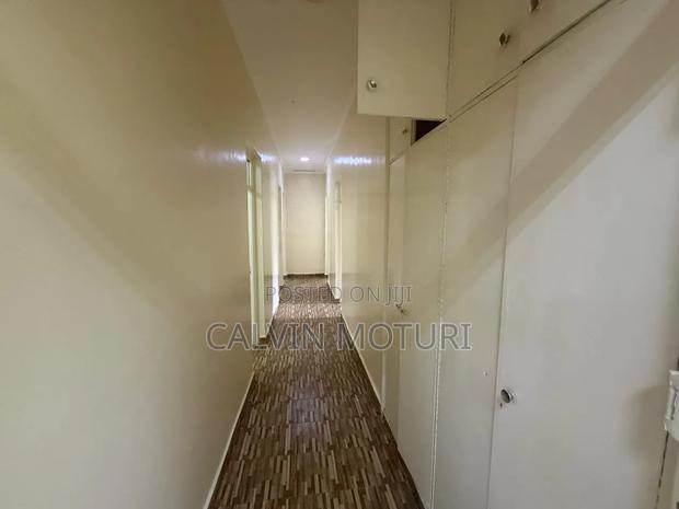 5bdrm Maisonette in Lavington, Valley Arcade for rent - thumbnail 7