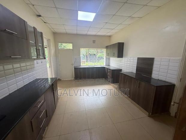 5bdrm Maisonette in Lavington, Valley Arcade for rent - thumbnail 11