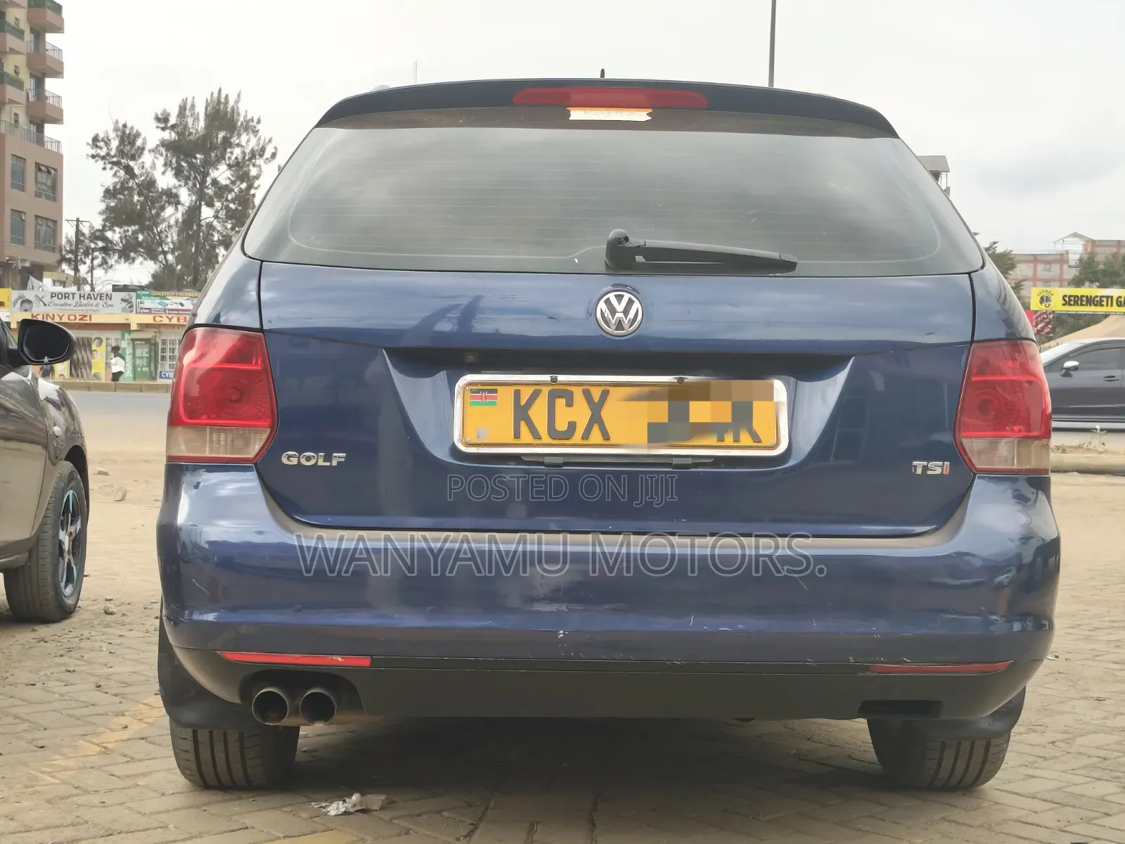 Volkswagen Golf 2012 Blue