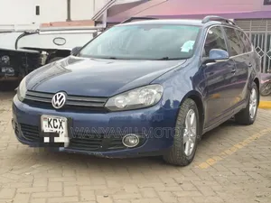 Volkswagen Golf 2012 Blue