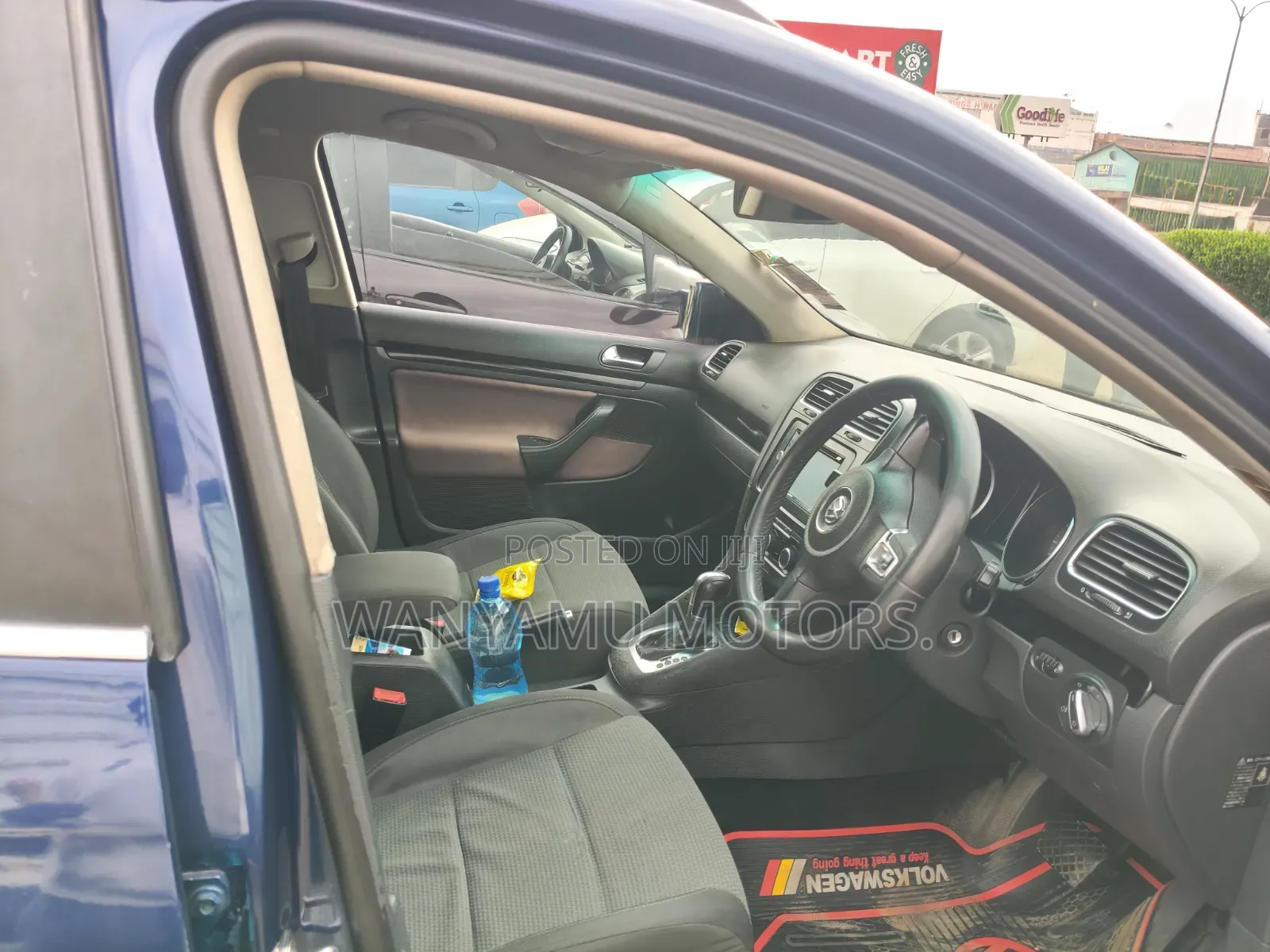 Volkswagen Golf 2012 Blue