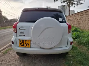 Toyota RAV4 2007 White