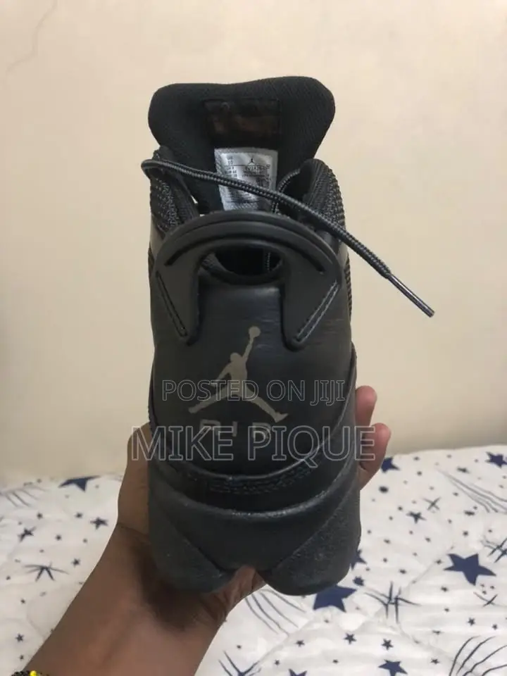 Jordan Air Sneakes