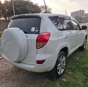 Toyota RAV4 2007 White