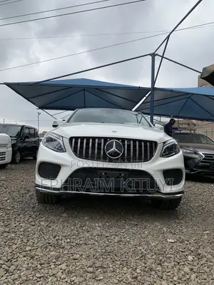 Mercedes-Benz GLE-Class 2019 White