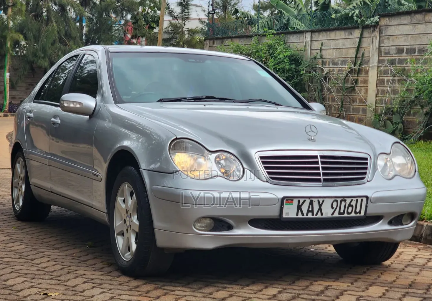 Mercedes-Benz C200 2003 Silver