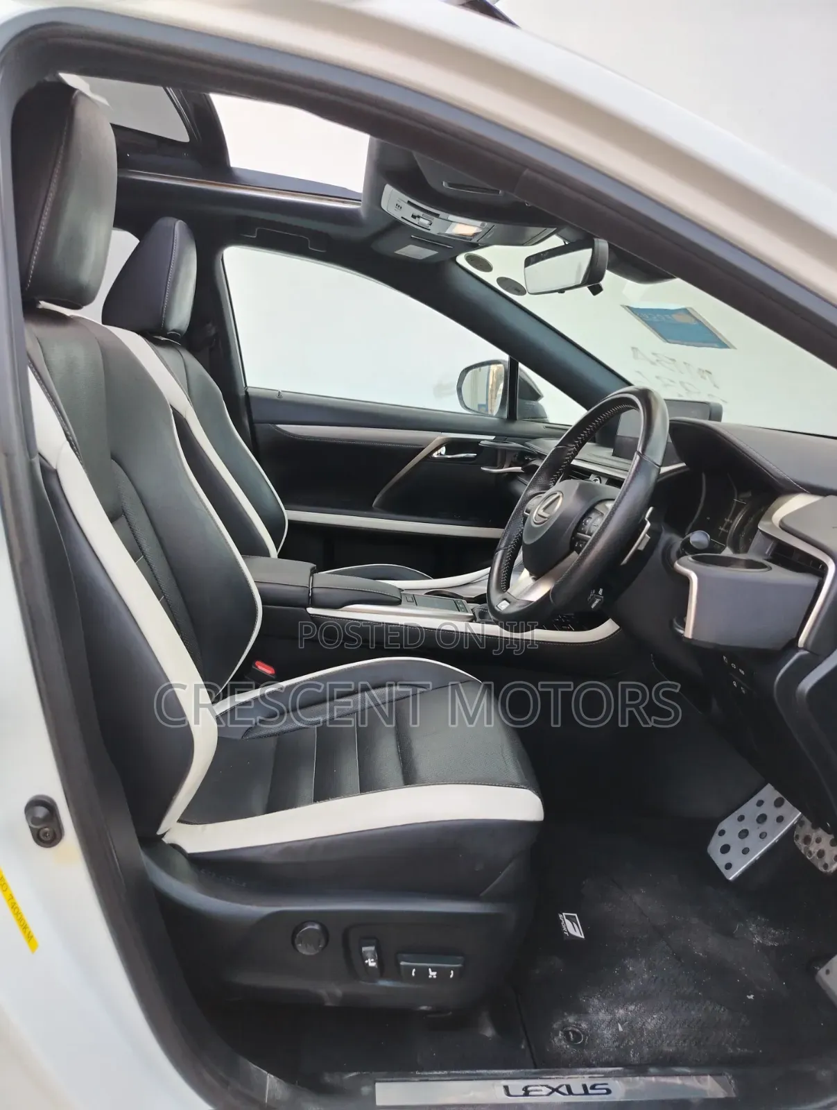 Lexus RX 2019 Pearl