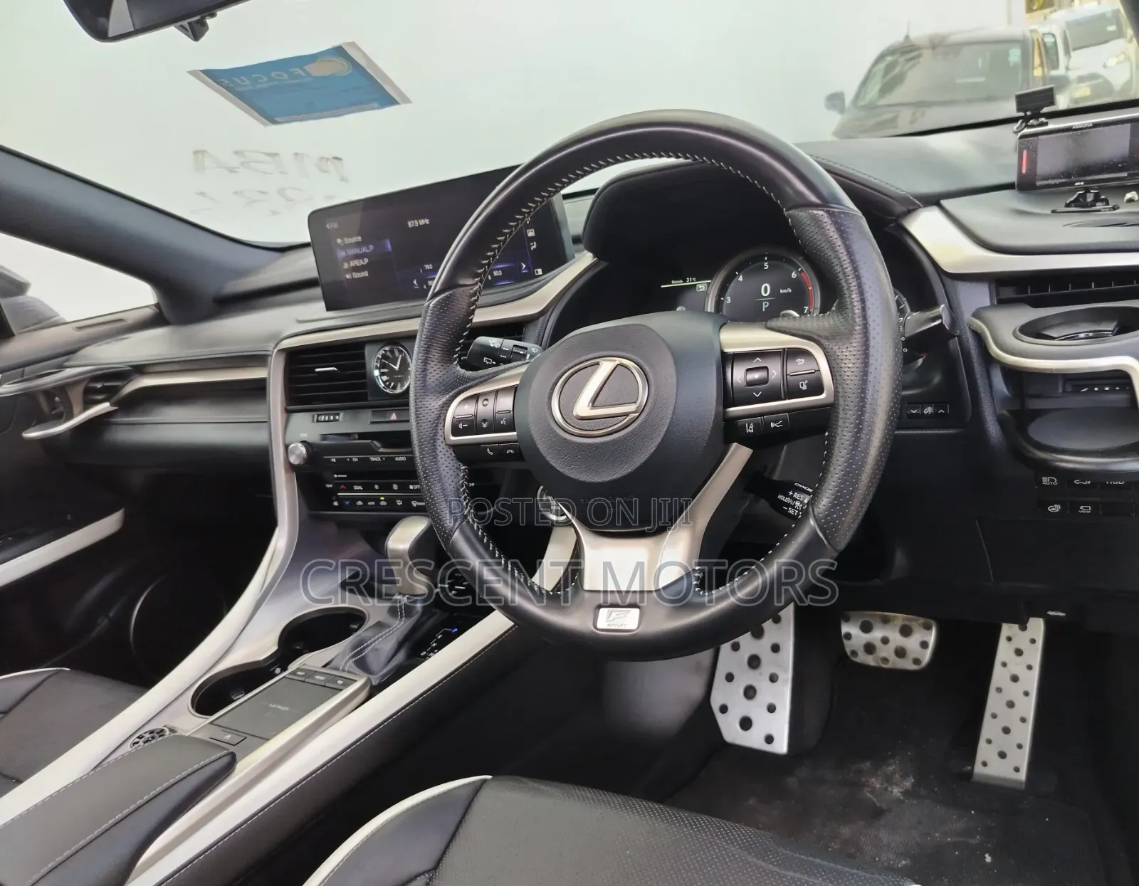 Lexus RX 2019 Pearl