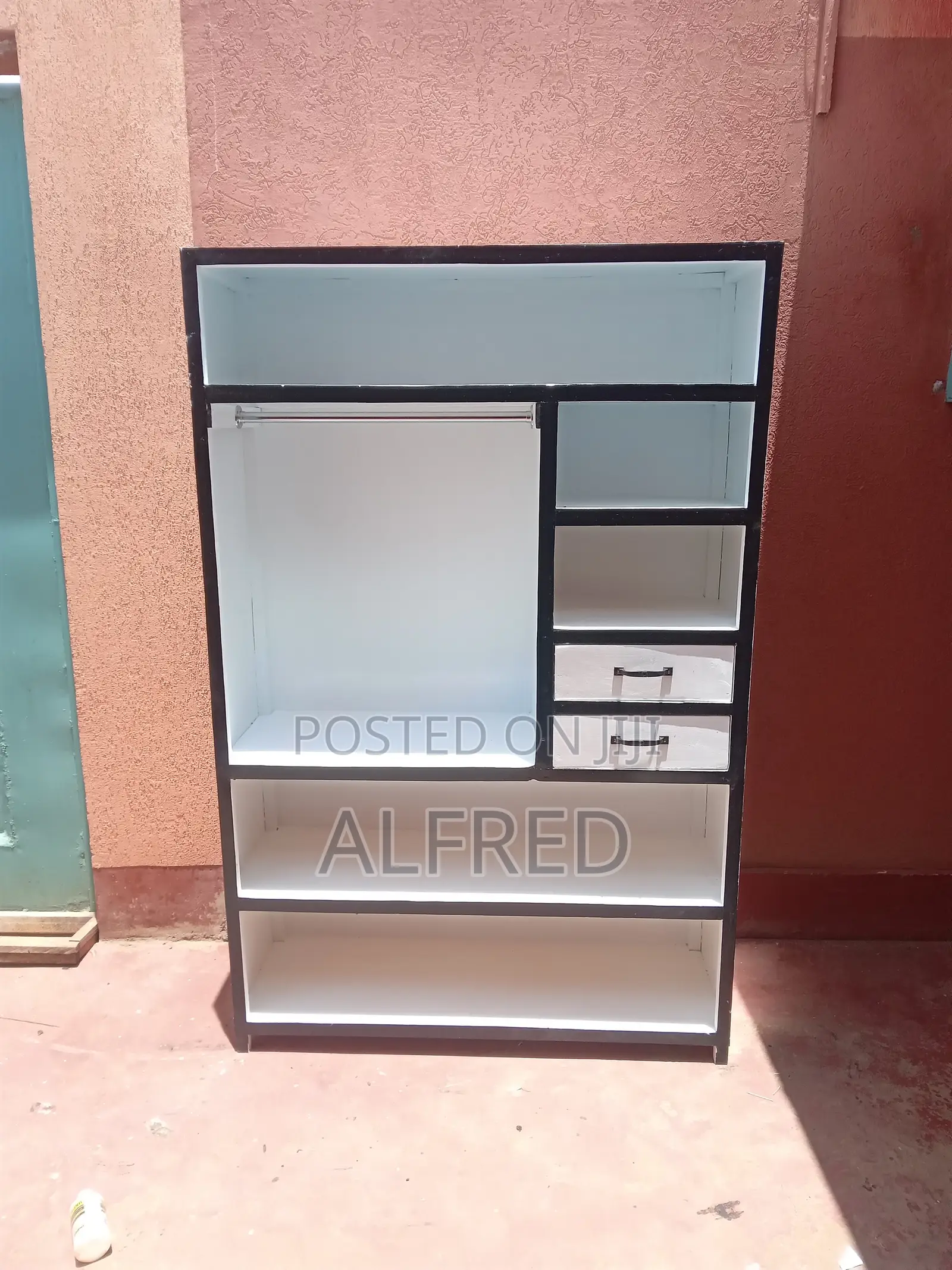 Home Furniture's