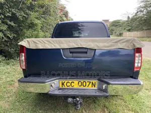 Nissan Navara 2008 Blue