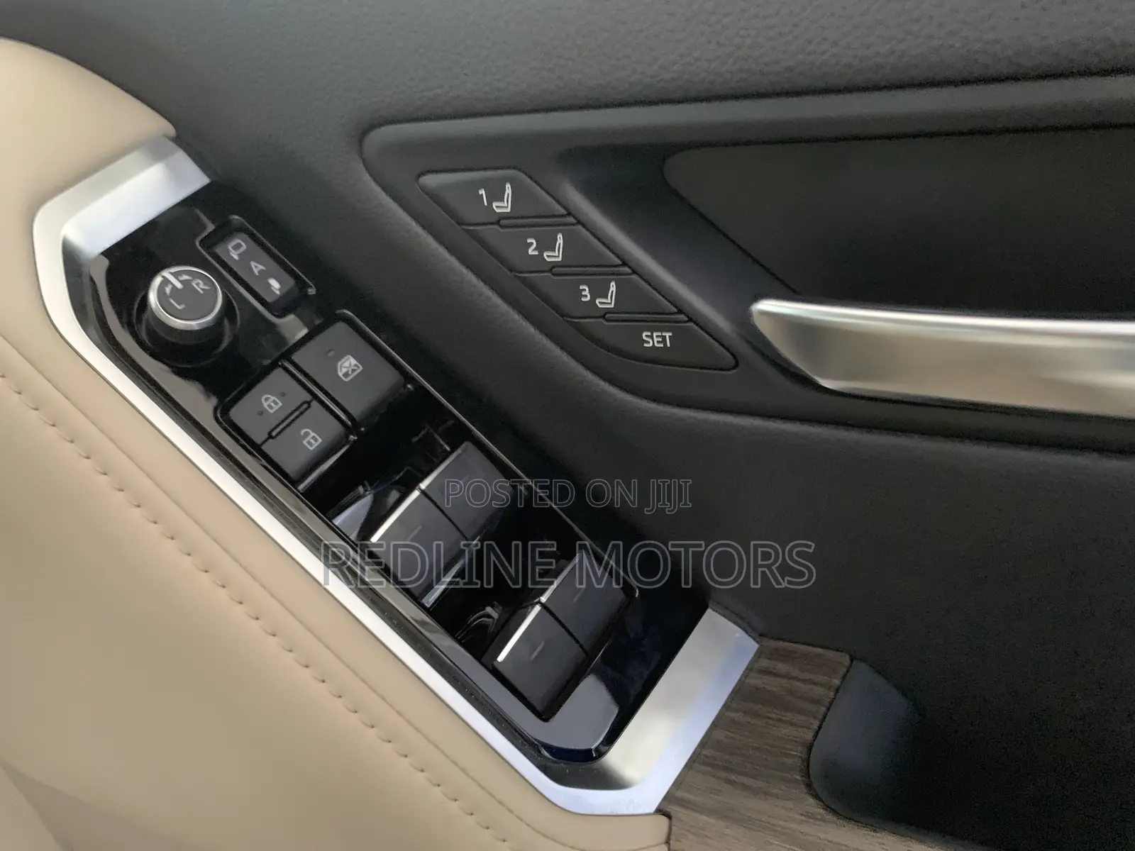 Toyota Land Cruiser LC300 2023 Ivory