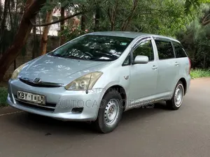 Toyota Wish 2006 Silver