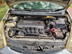 Toyota Wish 2006 Silver