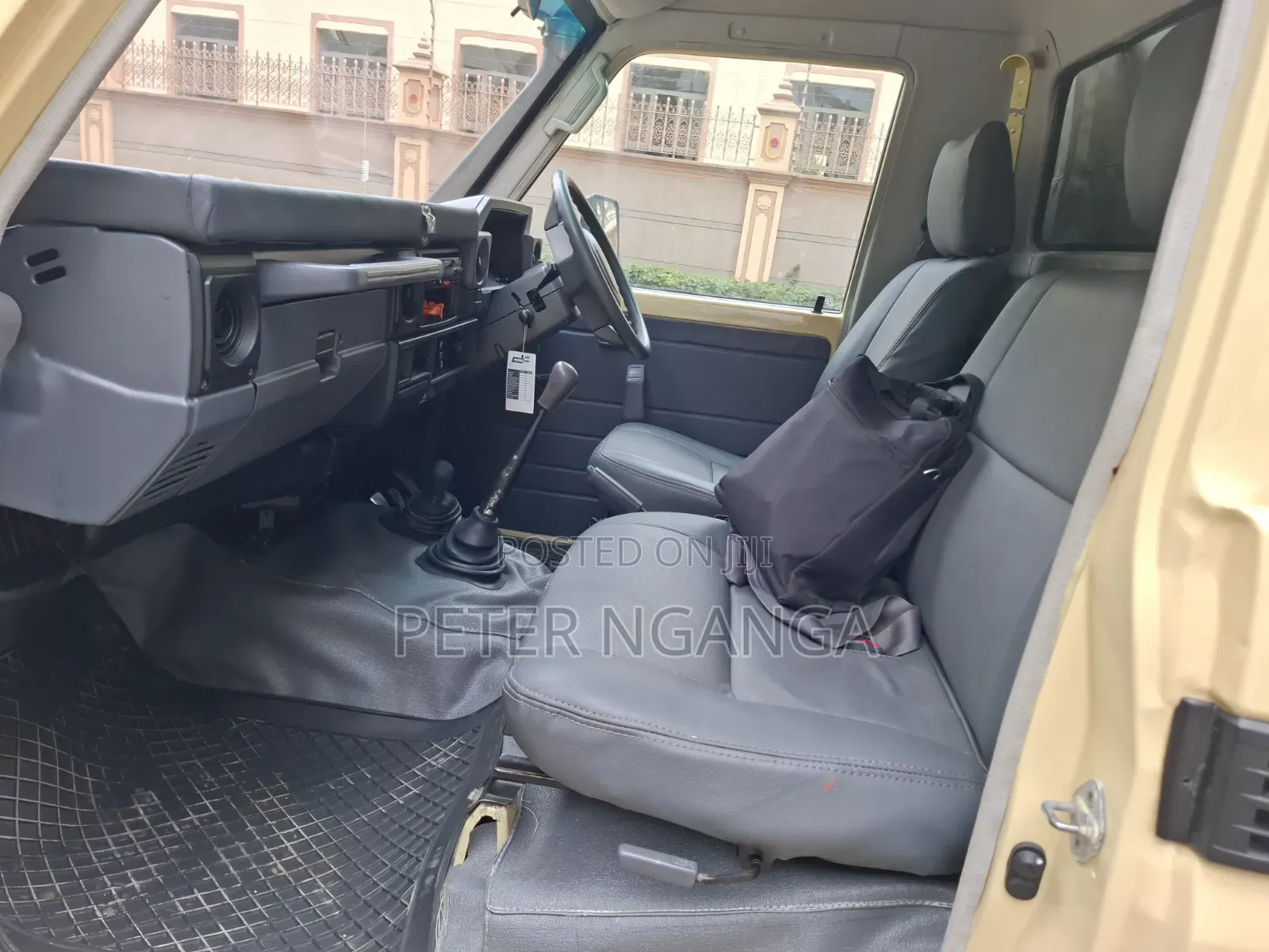 Toyota Land Cruiser 2005 Beige