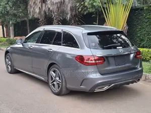 Mercedes-Benz C180 2019 Gray