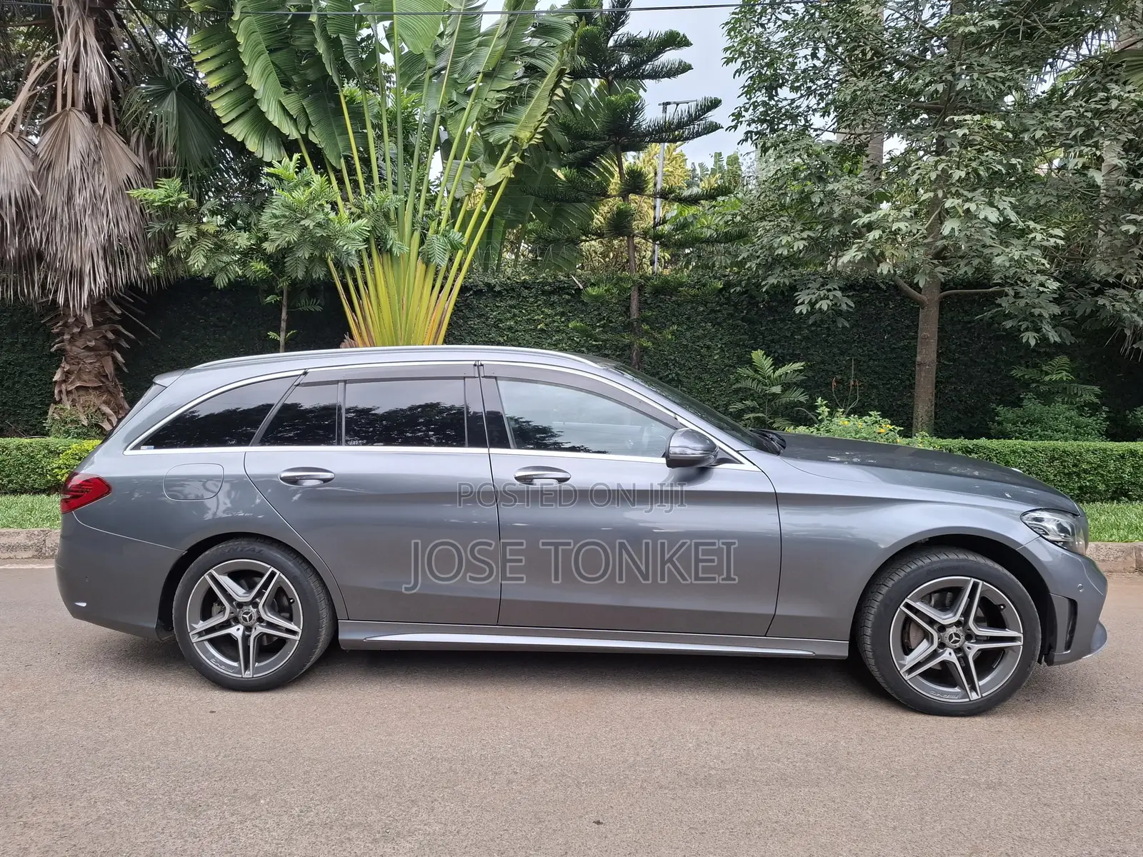 Mercedes-Benz C180 2019 Gray