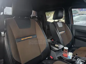 Ford Ranger Wildtrak 2016 Orange