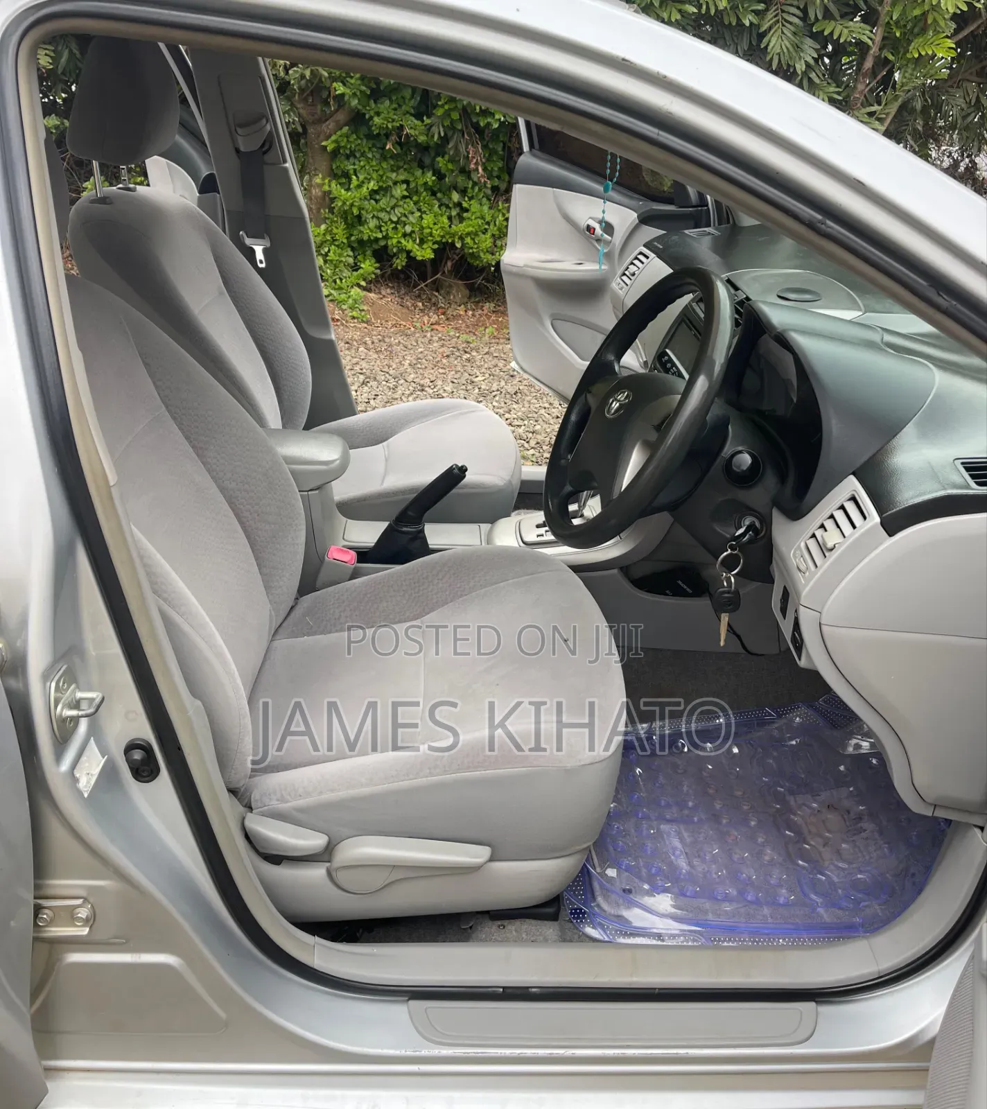 Toyota Axio 2012 Silver