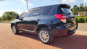 Toyota Vanguard 2012 Black