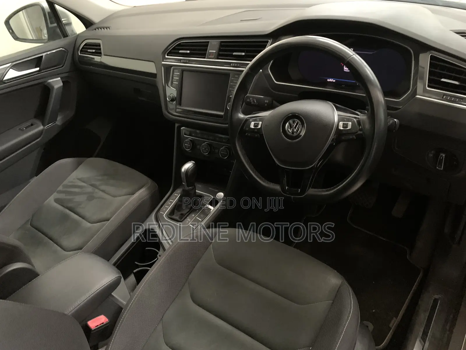Volkswagen Tiguan 2019 Silver