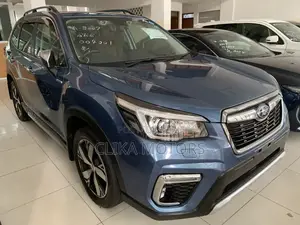 Subaru Forester Premium AWD 2019 Blue