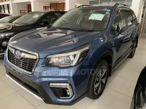 Subaru Forester Premium AWD 2019 Blue