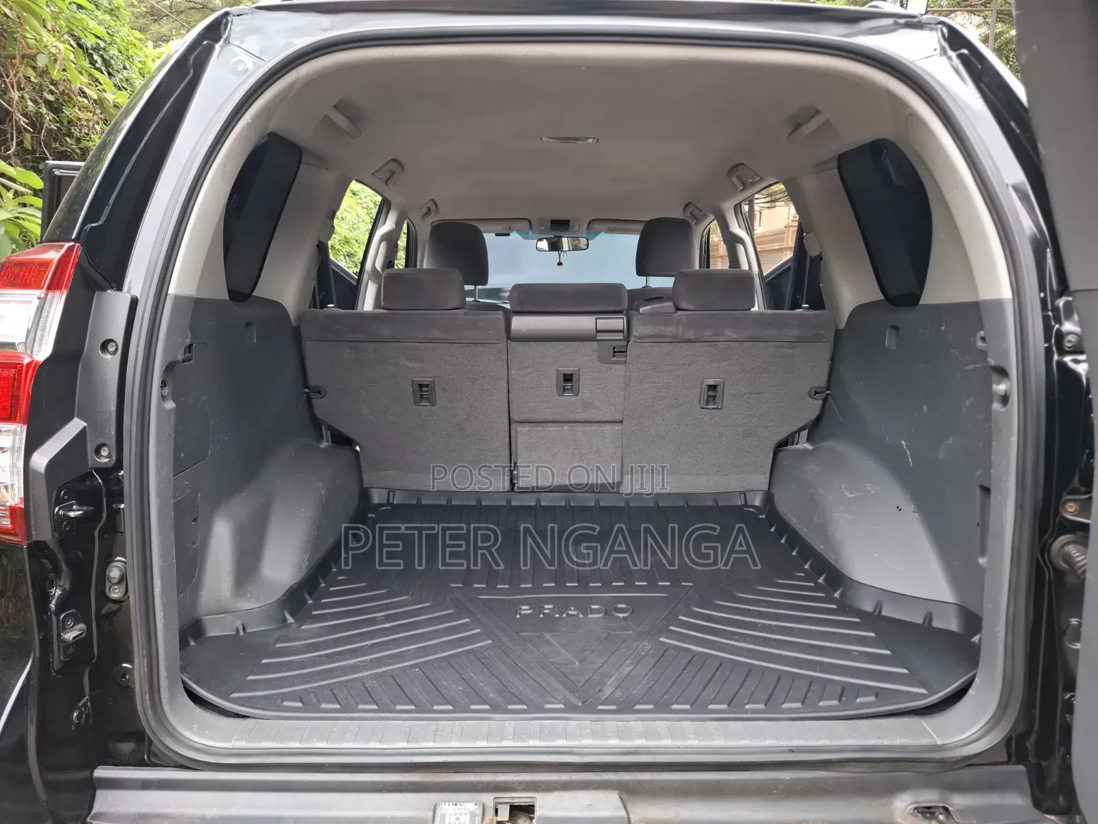 Toyota Land Cruiser Prado 2011 Black