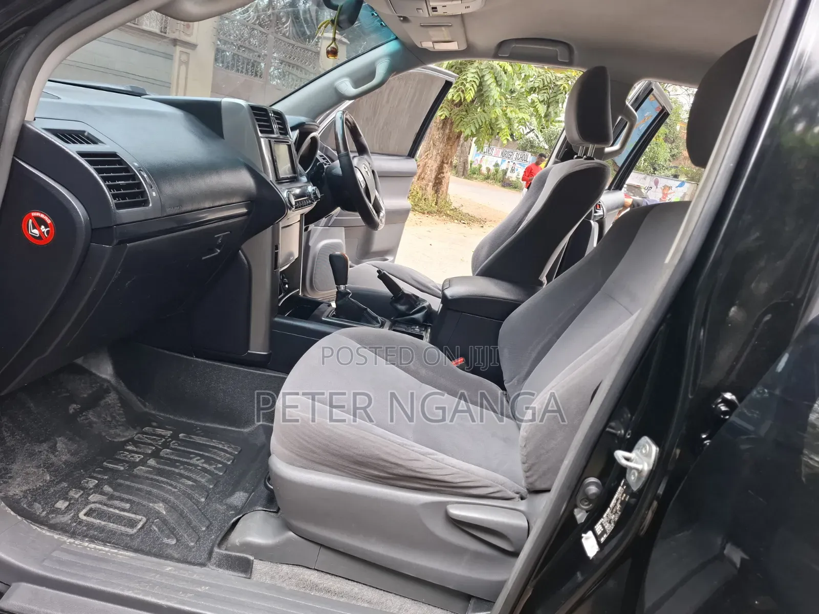Toyota Land Cruiser Prado 2011 Black