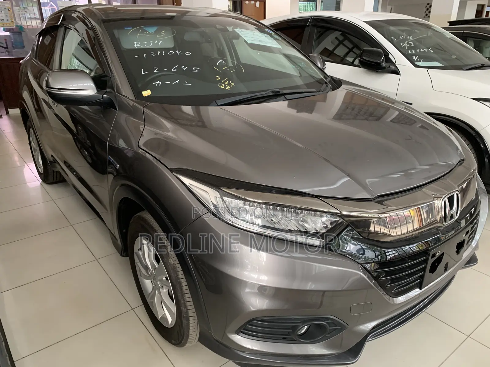 Honda Vezel 1.5 Hybrid 4WD 2019 Gray