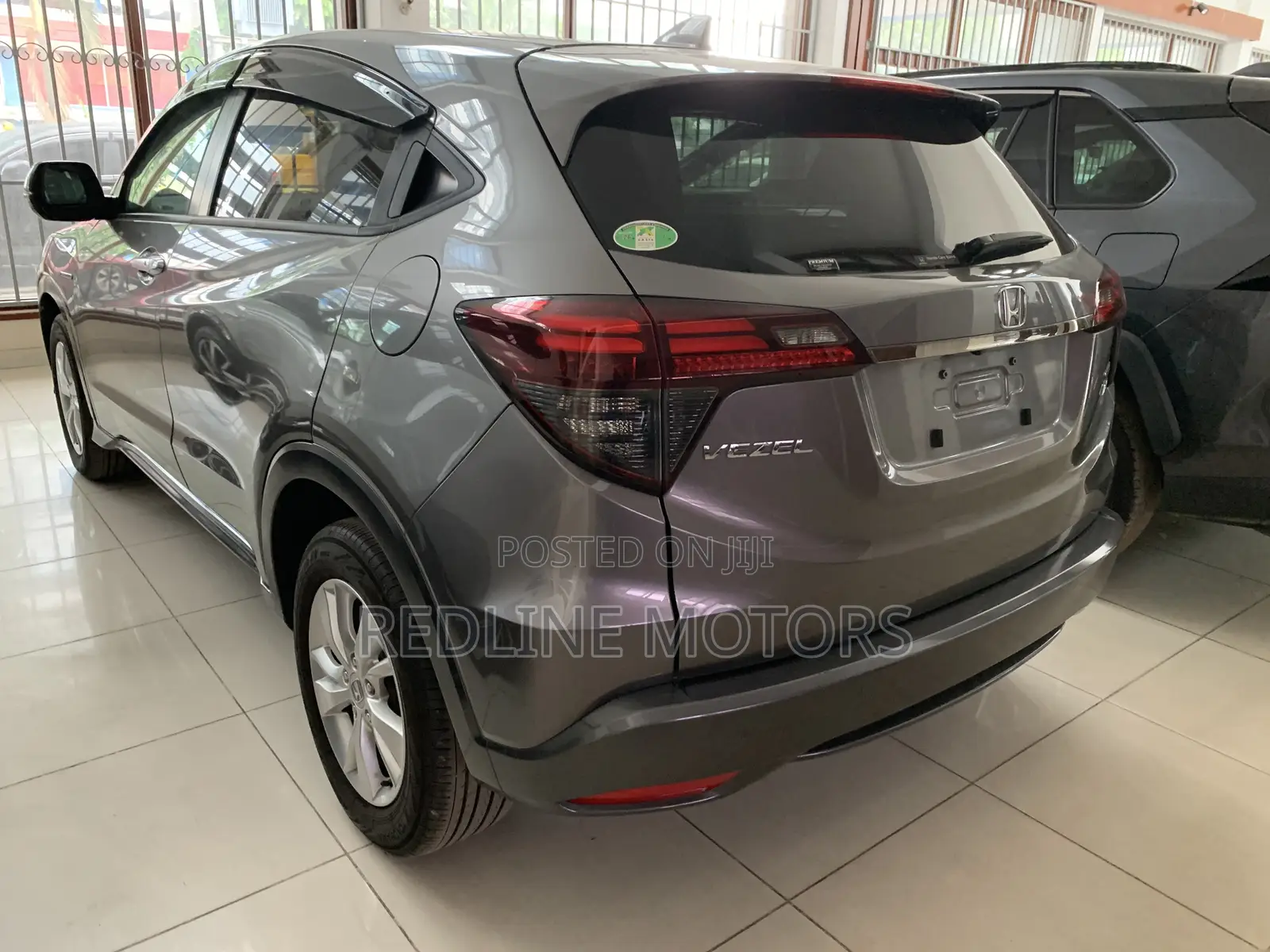 Honda Vezel 1.5 Hybrid 4WD 2019 Gray