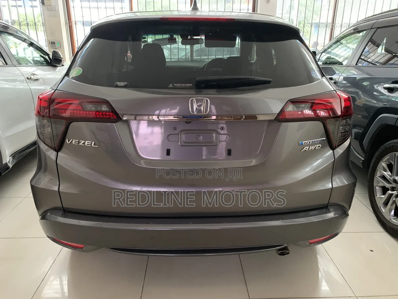 Honda Vezel 1.5 Hybrid 4WD 2019 Gray