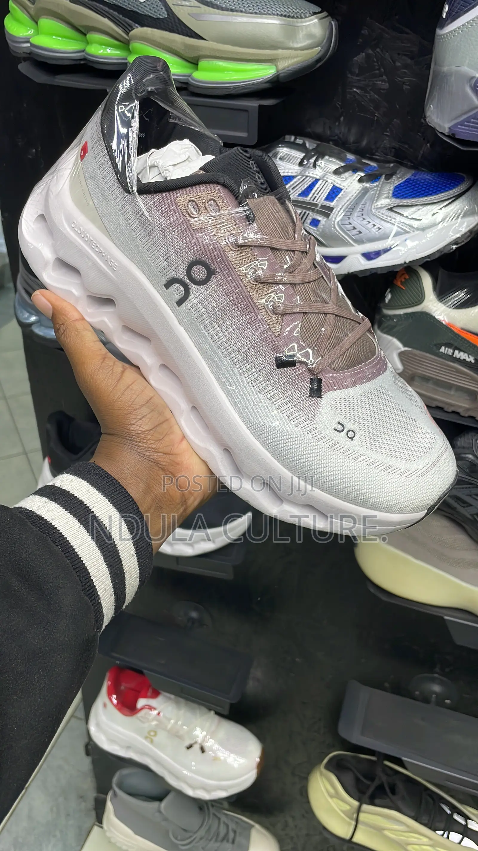 Qc on Cloud Shoe Swissmade