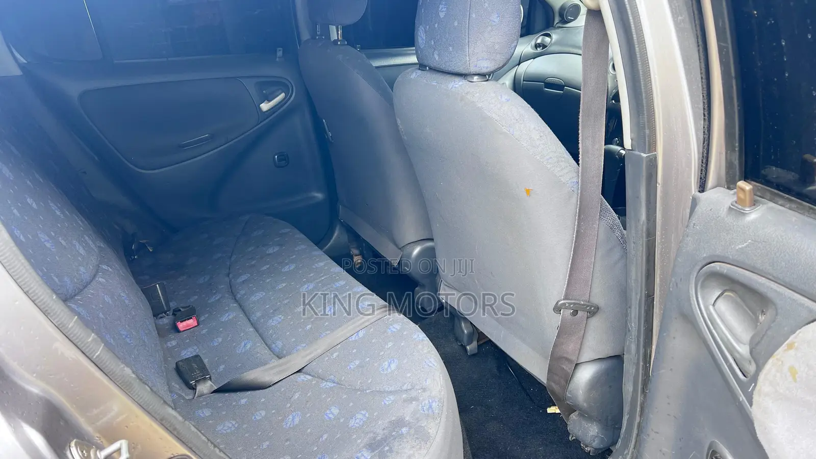 Toyota Vitz 1.0 FWD 5dr 2003 Silver