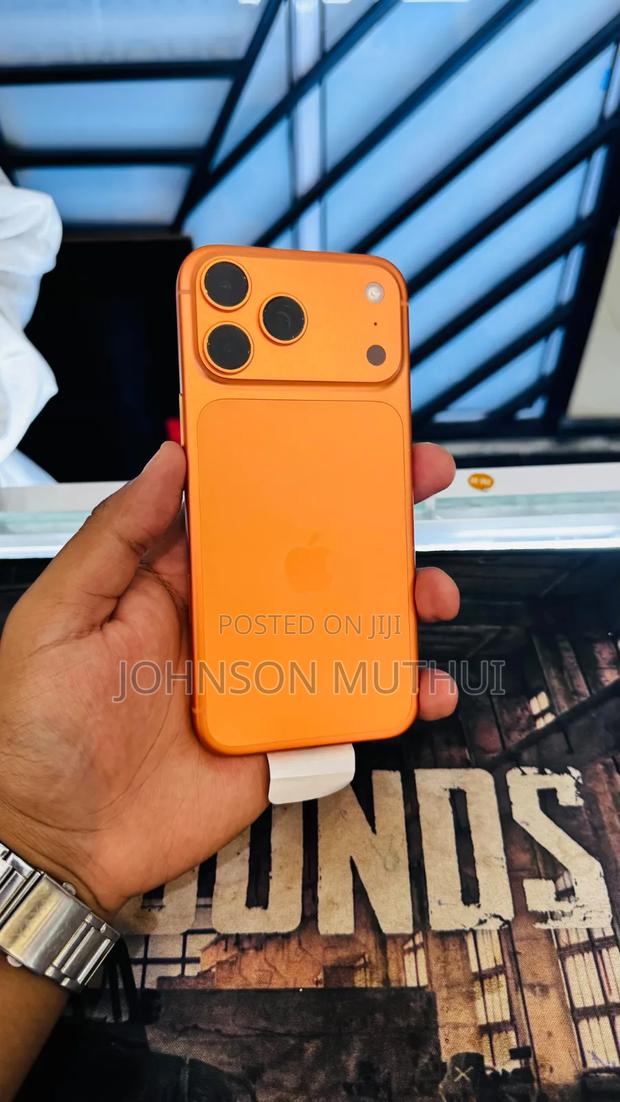 Apple iPhone 17 Pro 256 GB Orange - thumbnail 3