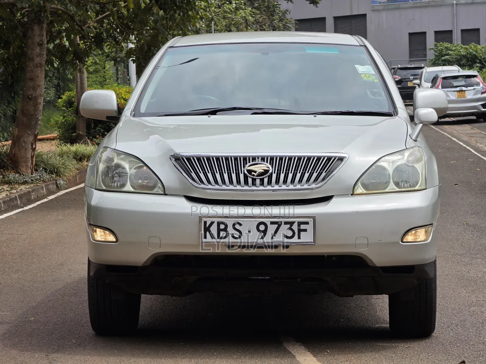 Toyota Harrier 2005 Silver