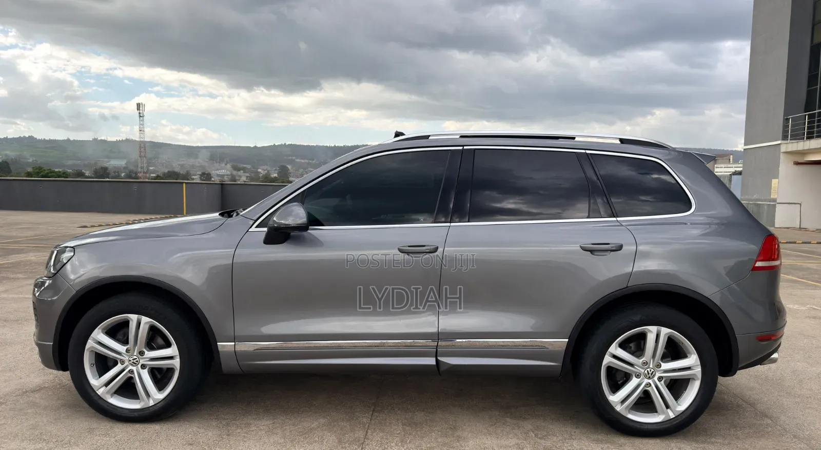 Volkswagen Touareg 2014 Gray