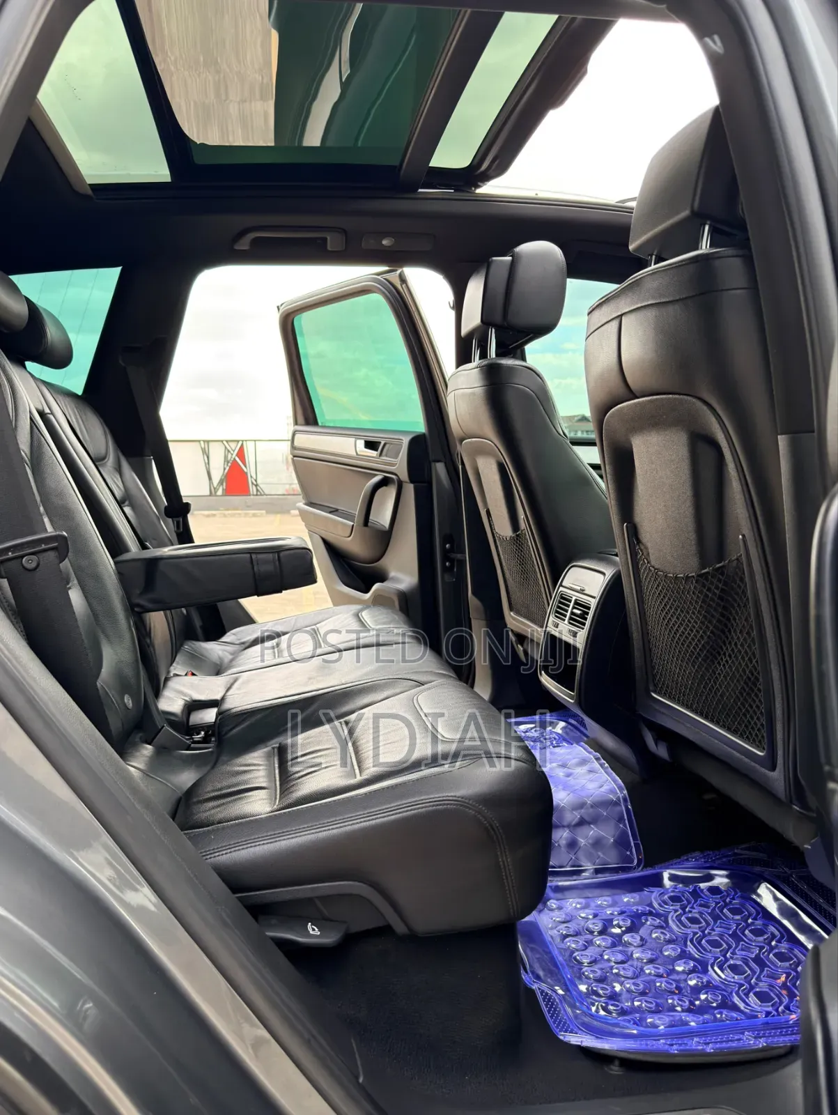 Volkswagen Touareg 2014 Gray