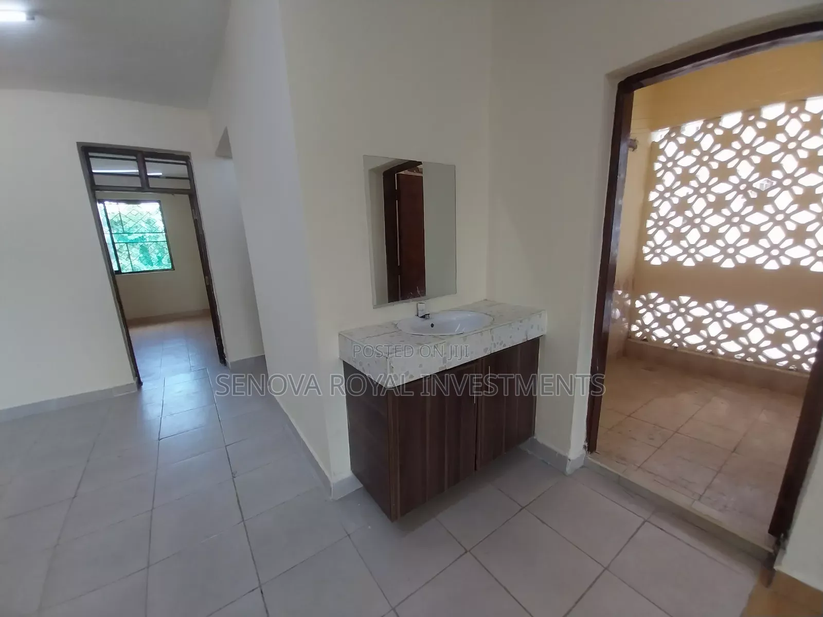 3bdrm Apartment in Links Rd, Shauri Yako for rent