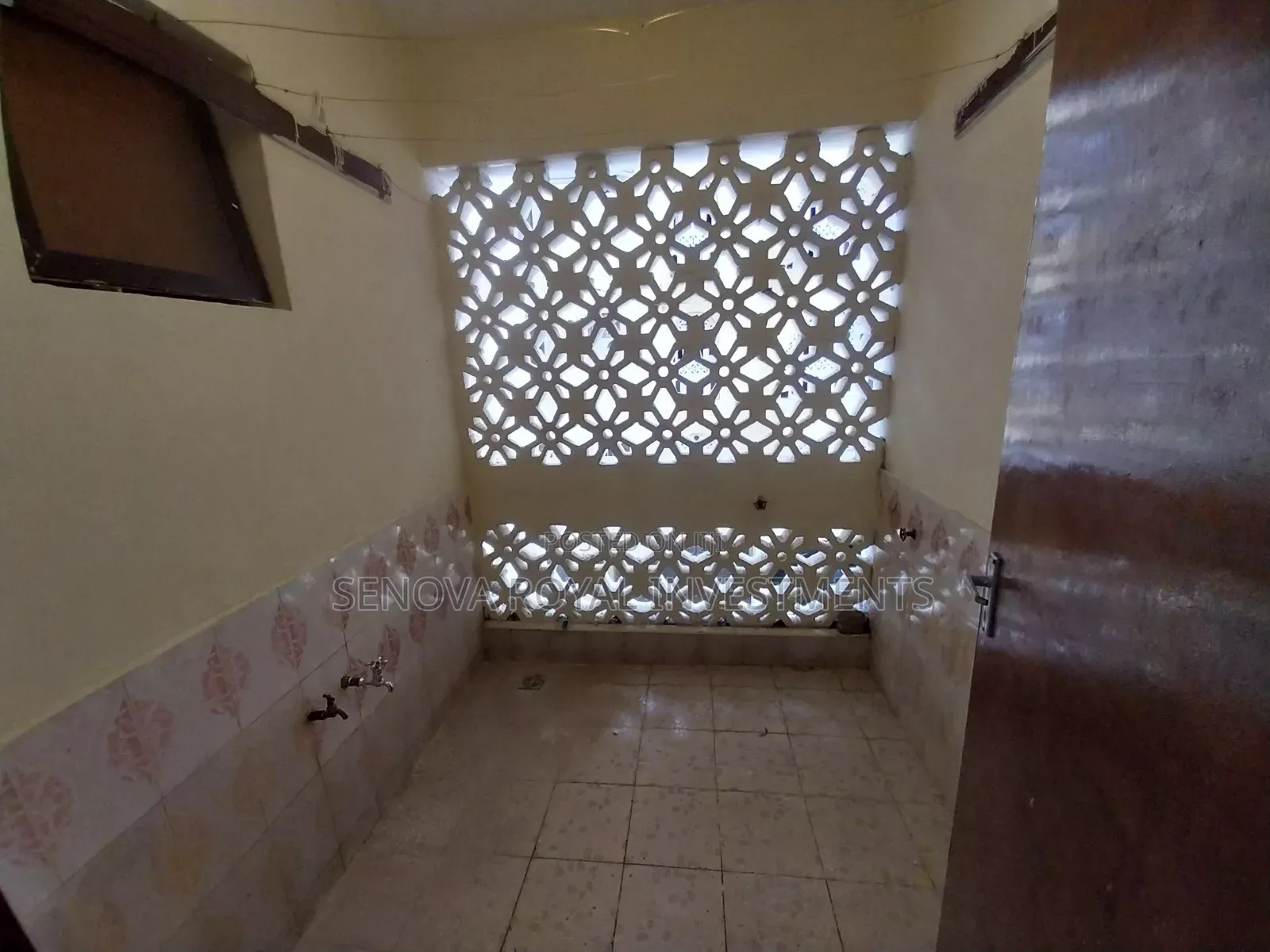 3bdrm Apartment in Links Rd, Shauri Yako for rent