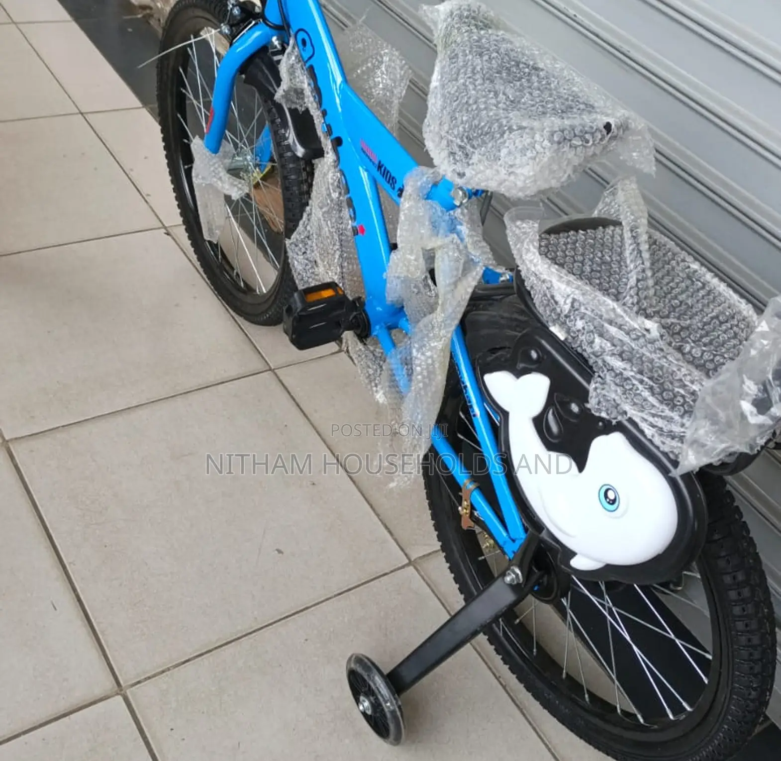 Size 20 Kids Bicycle With Training Wheels