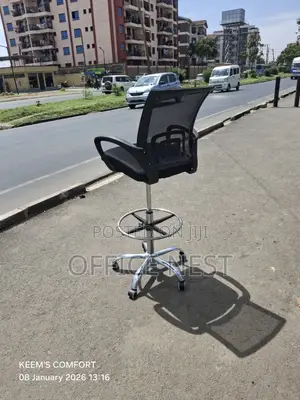 High Counter Mesh Chair