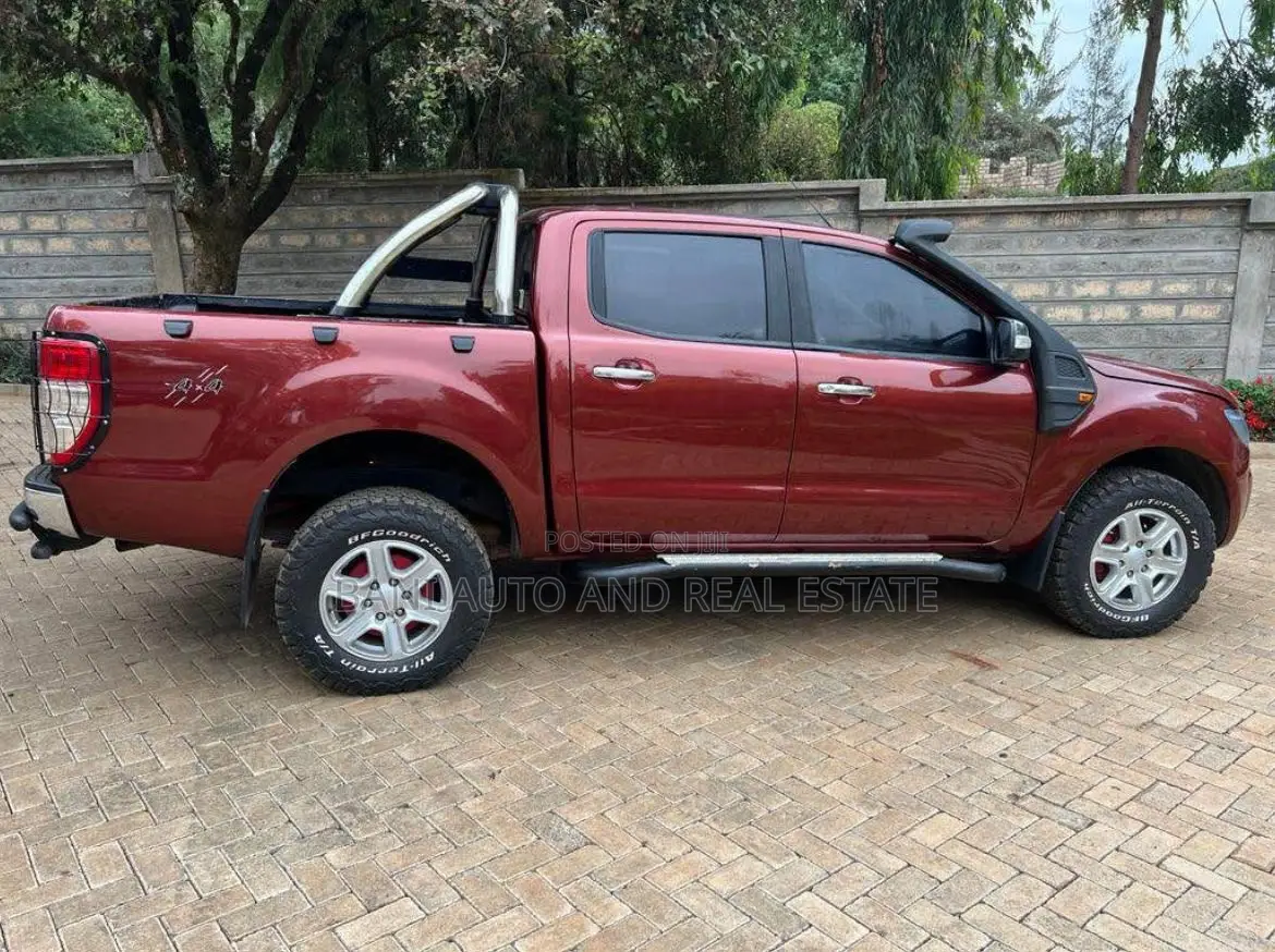 Ford Ranger Wildtrak 2013 Red