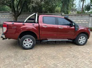 Ford Ranger Wildtrak 2013 Red