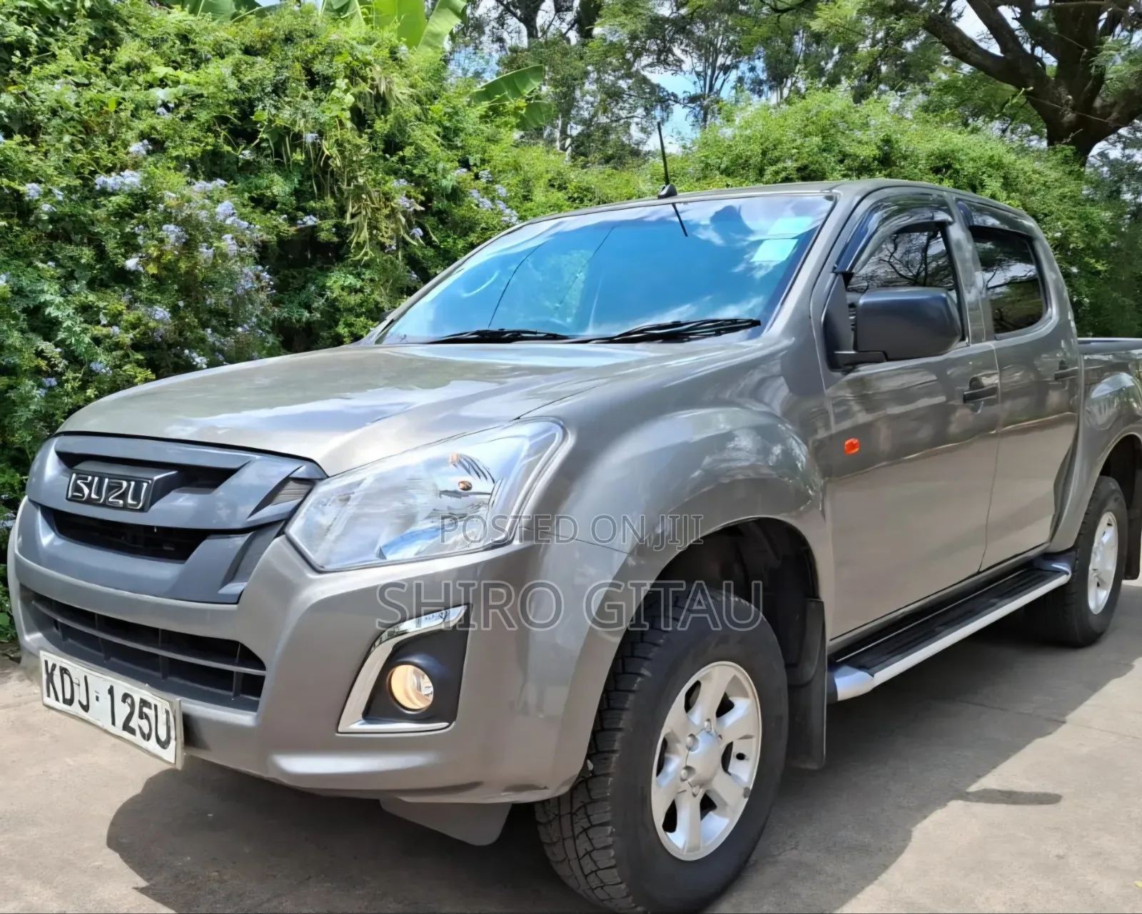 Isuzu D-MAX 2022 Gray