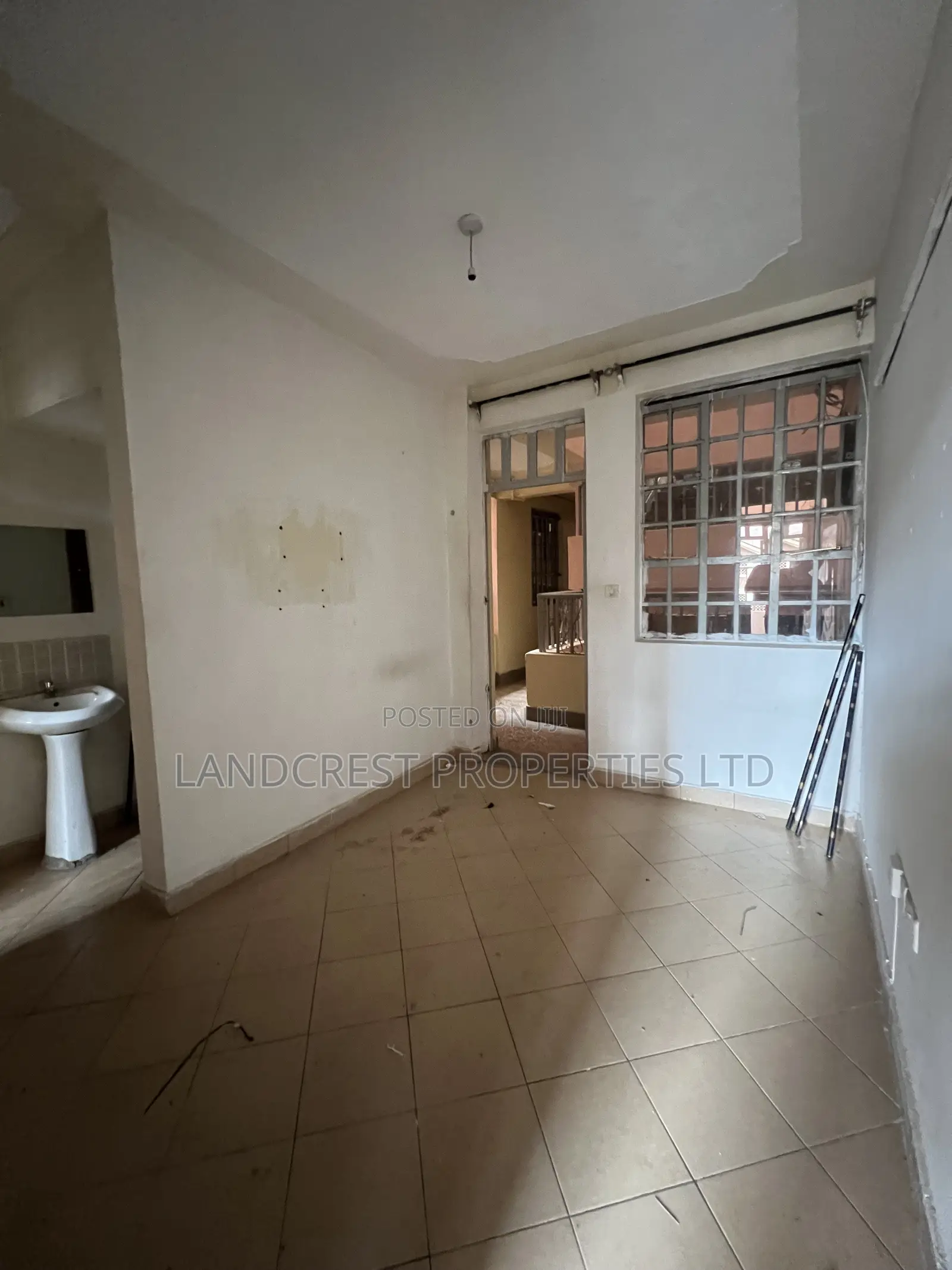 1bdrm Apartment in Roysambu for rent